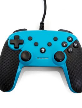 Gamefitz Wired Controller for the Nintendo Switch in Blue