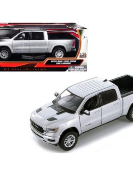 2019 RAM 1500 Laramie Crew Cab Pickup Truck Silver 1/24 Diecast Model Car by Motormax 79357s