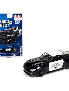 2017 Ford Mustang GT America's Finest CHP California Highway Patrol Limited Edition to 3600pcs 1/64 Diecast Model Car by Autoworld CP7475