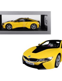 BMW i8 Speed Yellow with Black Top 1/18 Diecast Model Car by Paragon 97087