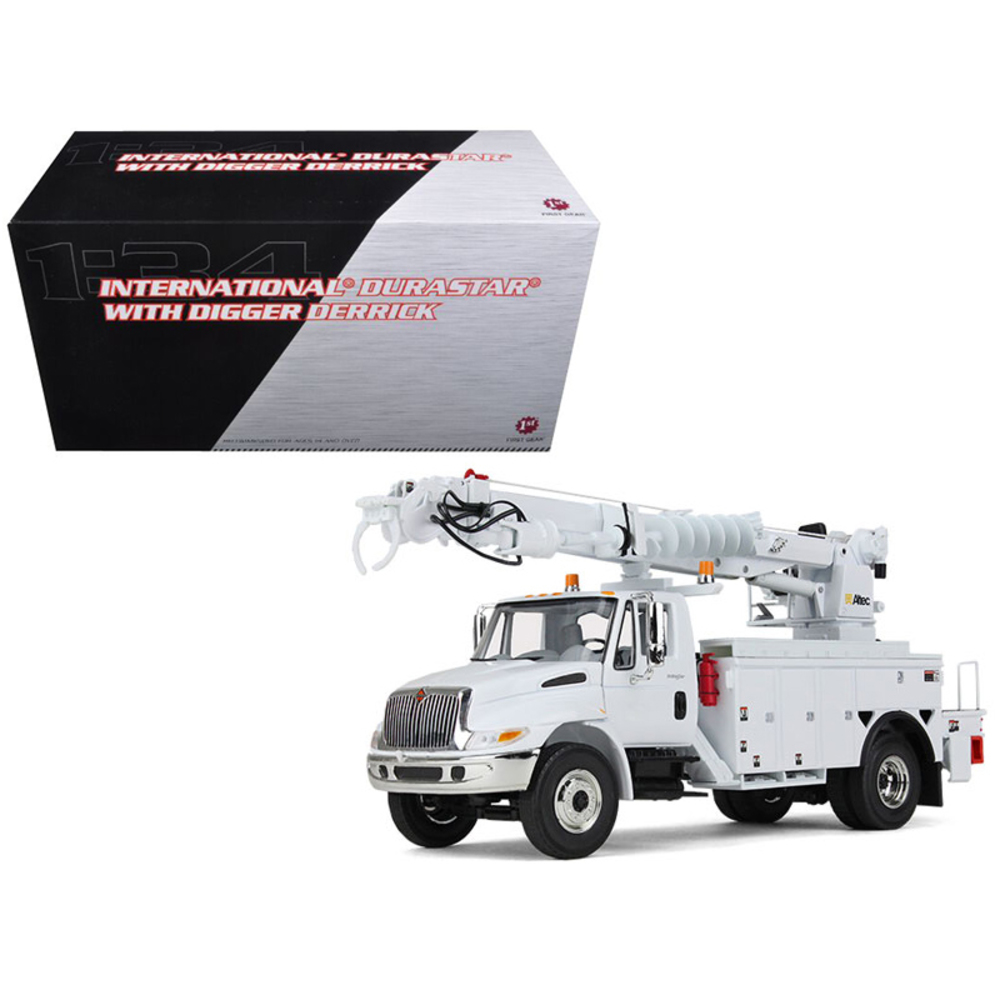 International Durastar with Digger Derrick 1/34 Diecast Model by First Gear 10-4053