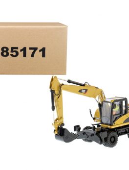 CAT Caterpillar M316D Wheel Excavator with Operator Core Classics Series 1/50 Diecast Model by Diecast Masters 85171C