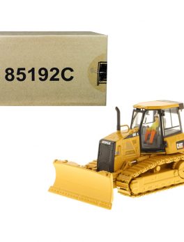 CAT Caterpillar D6K XL Track-Type Dozer with Operator Core Classics Series 1/50 Diecast Model by Diecast Masters 85192C