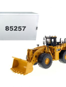 CAT Caterpillar 993K Wheel Loader with Operator High Line Series 1/50 Diecast Model by Diecast Masters 85257