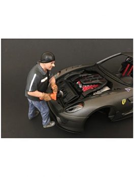Chop Shop Mr. Chopman Figure for 1:18 Scale Models by American Diorama 38161