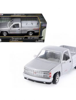 1992 Chevrolet SS 454 Pickup Truck Silver 1/24 Diecast Model by Motormax 73203SIL