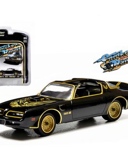 1977 Pontiac Trans Am (Bandit's) Smokey and the Bandit (1977) Movie 1/64 Diecast Model Car by Greenlight 44710A