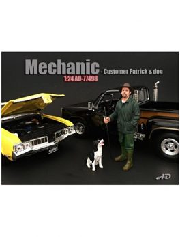 Customer Patrick and a Dog Figurine / Figure For 1:24 Models by American Diorama 77498