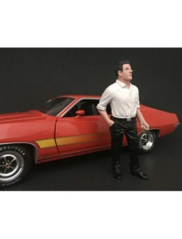 70's Style Figure III For 1:24 Scale Models by American Diorama 77503