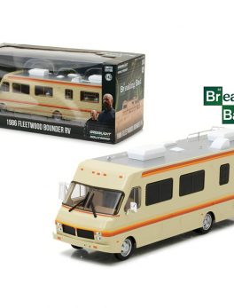 1986 Fleetwood Bounder RV Breaking Bad (2008-2013) TV Series 1/43 Diecast Model Car by Greenlight 86500