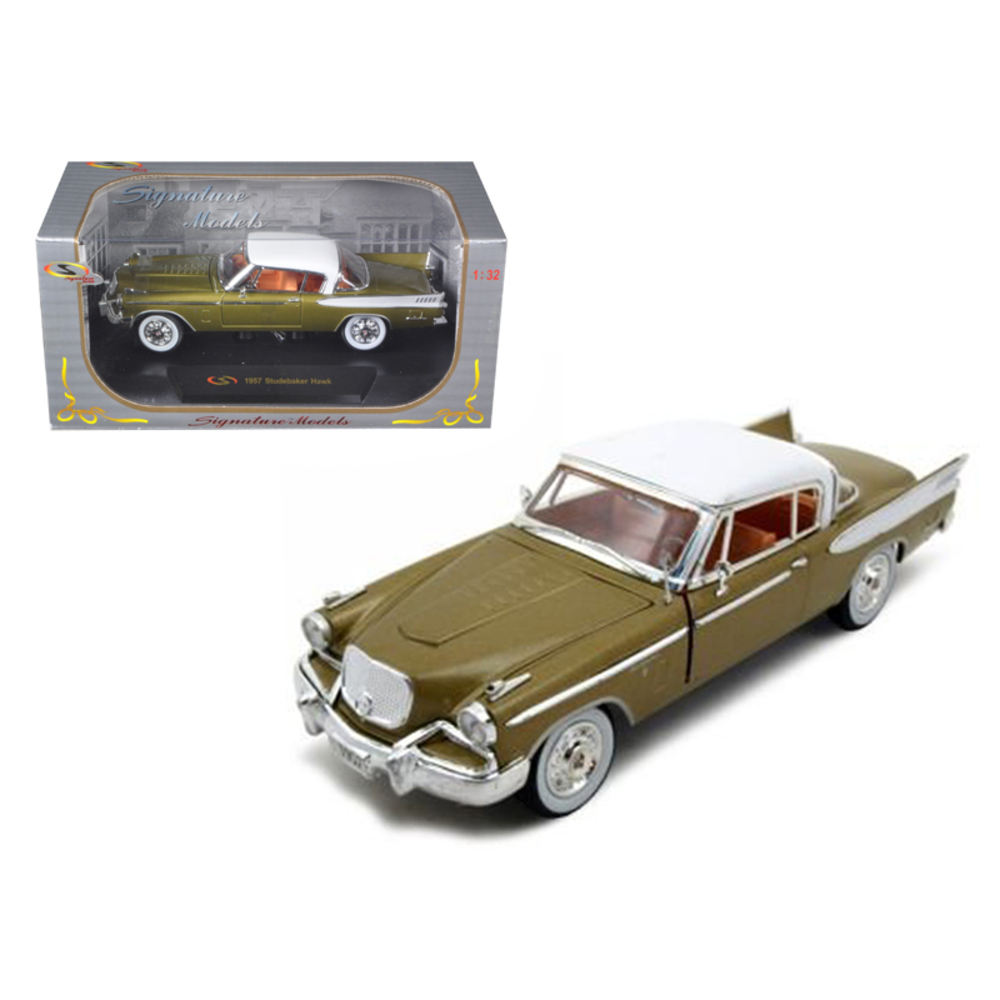 1957 Studebaker Golden Hawk Gold 1/32 Diecast Model Car by Signature Models 32399gld
