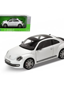 2012 Volkswagen New Beetle White 1/18 Diecast Model Car by Welly 18042w