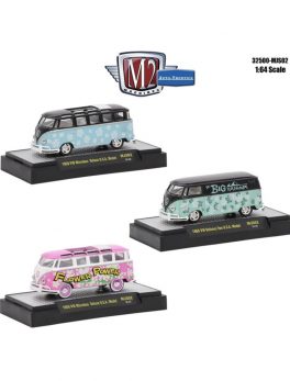 Auto Thentics 3 Cars Set Volkswagen USA Models WITH CASES 1/64 Diecast Model Cars by M2 Machines 32500-MJS02