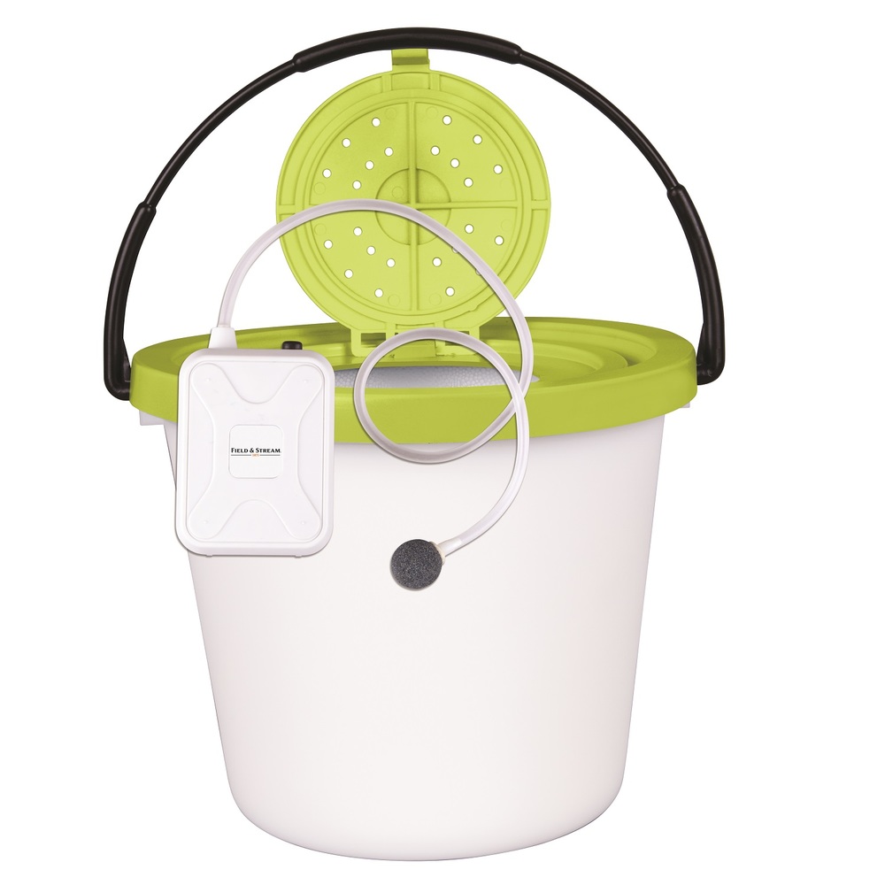 Flambeau 8 Qt. Insulated Minnow Bucket with Portable Aerator