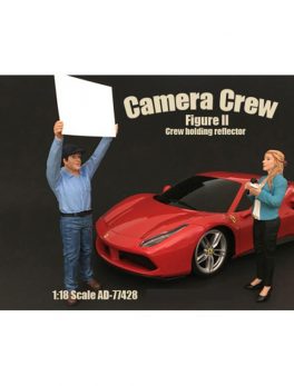 Camera Crew Figure II Crew Holding Reflector For 1:18 Scale Models by American Diorama 77428