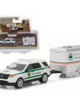 2015 Ford Explorer New York City Department of Parks and Recreation and Small Cargo Trailer Hitch and Tow Series 7 1/64 Diecast Car Model by Greenlight 32070D