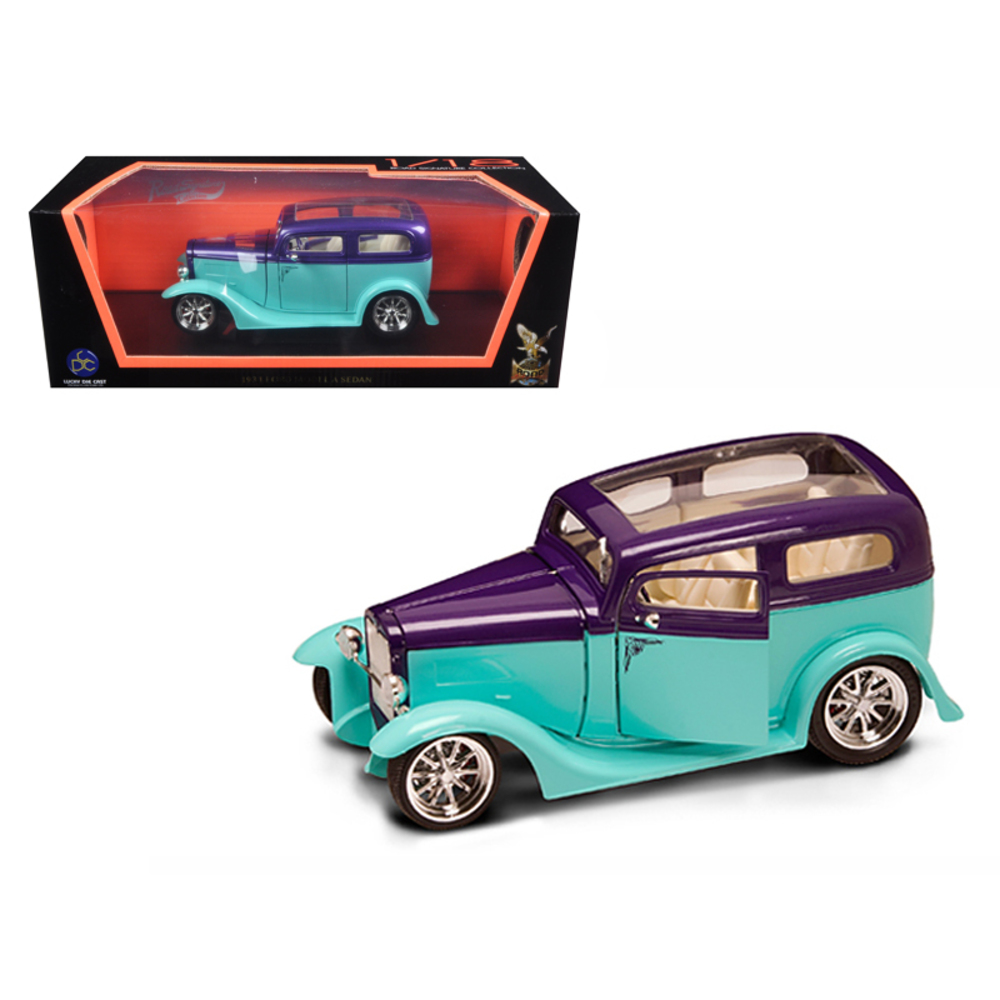 1931 Ford Model A Sedan Green/Purple 1/18 Diecast Model Car by Road Signature 92848GRN