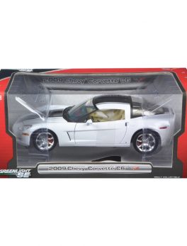 2009 Chevrolet Corvette C6 1/24 Coupe White Diecast Car Model by Greenlight 18210